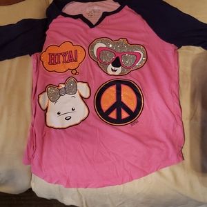 3 girls medium shirts